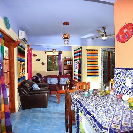 El Milagro Beach Hotel And Marina Isla Mujeres Exterior photo