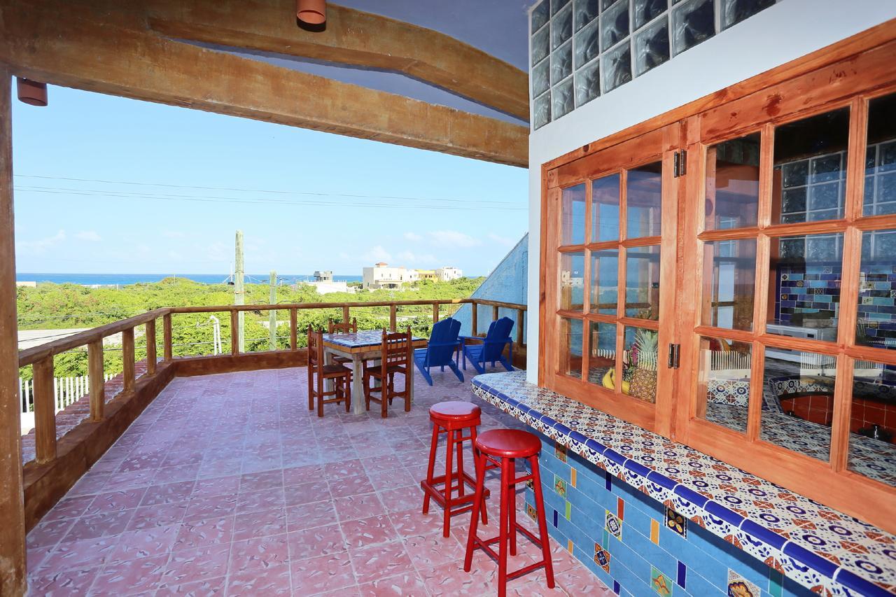 El Milagro Beach Hotel And Marina Isla Mujeres Exterior photo
